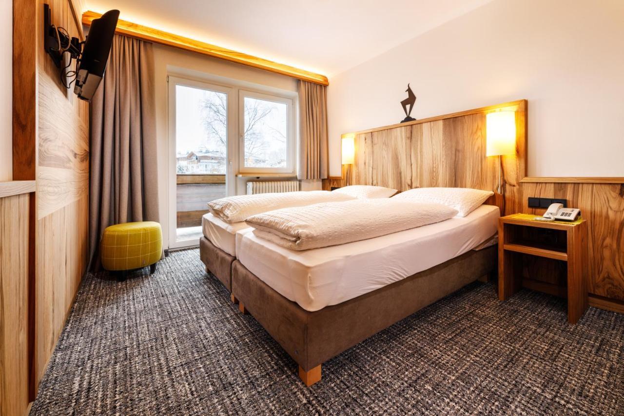 Hotel Garni Entstrasser Kitzbuhel Exterior photo